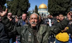 İsrail'in Mescid-i Aksa'da kota ve yaş engeli tepki çekti