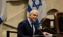 Lapid: İsrail, İran'a karşı tek vücut