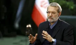 Hamaney sonrası İran: Laricani'den 3 kritik mesaj