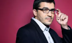 Fransa'da Fas asıllı Müslüman yazar gözaltına alındı