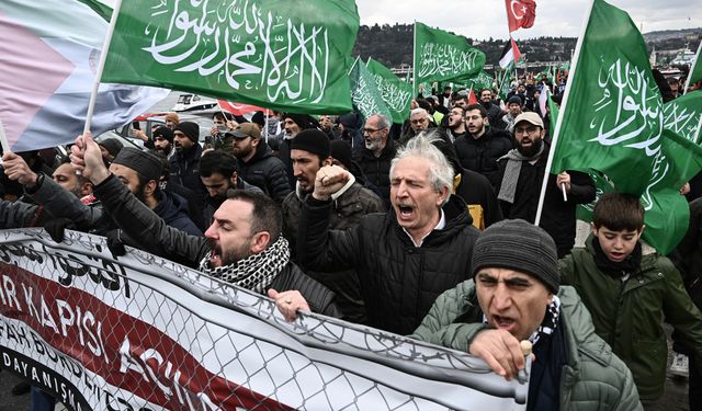 İstanbul'da Mısır'a yönelik Refah Sınır Kapısı protestosu