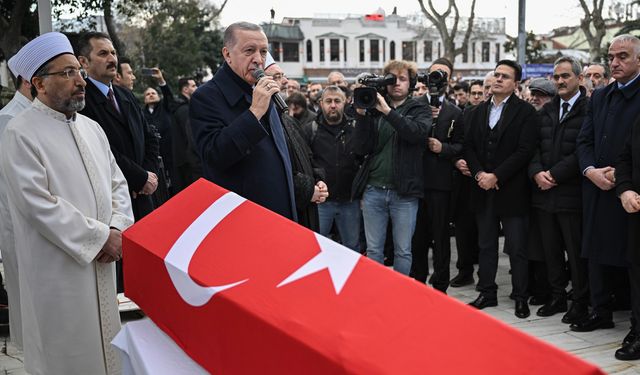 Cumhurbaşkanı Erdoğan yazar Alev Alatlı'nın cenaze törenine katıldı