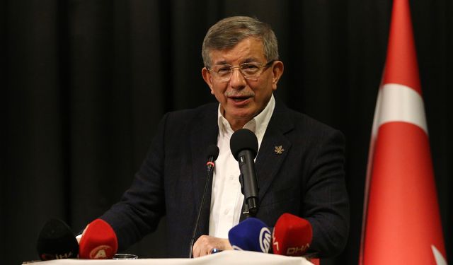 Gelecek Partisi Genel Başkanı Davutoğlu, Alanya'da aday tanıtım toplantısına katıldı
