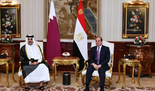 Katar Emiri ve Mısır Cumhurbaşkanı, Gazze'de ateşkes için arabuluculuk çabalarını görüştü