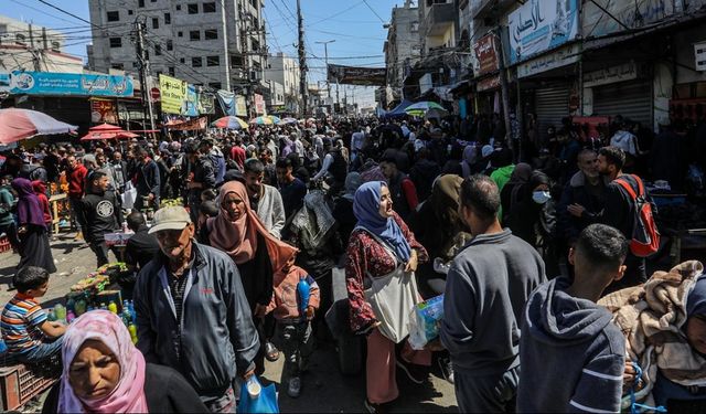 Gazze'deki hükümet: İsrail saldırıları nedeniyle Gazze'deki işsizlik oranı yüzde 75'e yükseldi