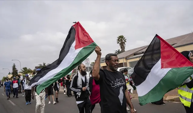 Güney Afrikalı işçiler, Filistin'le dayanışma yürüyüşü düzenledi