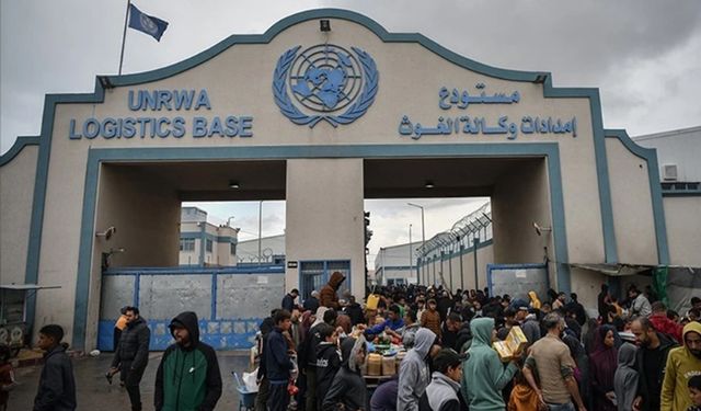 İngiltere, UNRWA'ya finansman desteğine devam etme kararı aldı