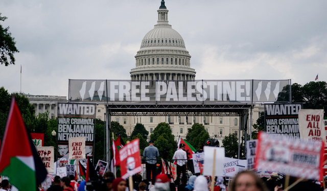 İsrail Başbakanı Netanyahu'ya Washington'da dev protesto