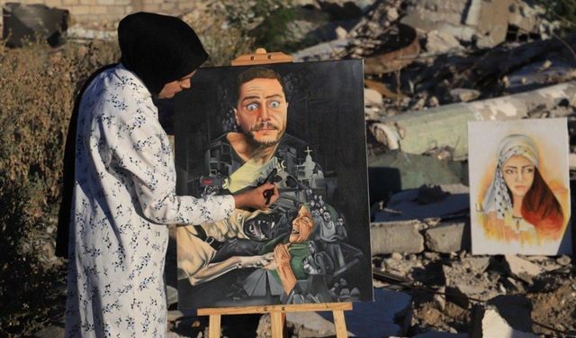 Filistinli ressam, sanatıyla Gazze'deki acı ve felaketi dünyaya duyurmaya çalışıyor