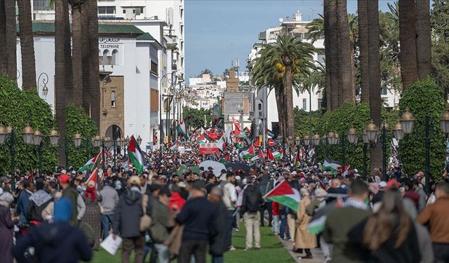 Fas'ın birçok kentinde Gazze'ye destek gösterileri düzenlendi