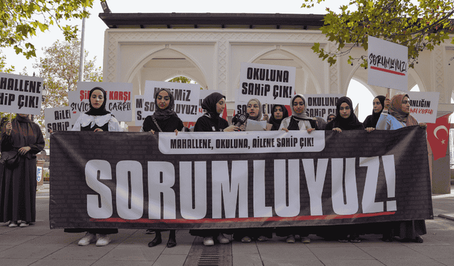 Ankara Genç İHH'den kadına yönelik şiddete protesto