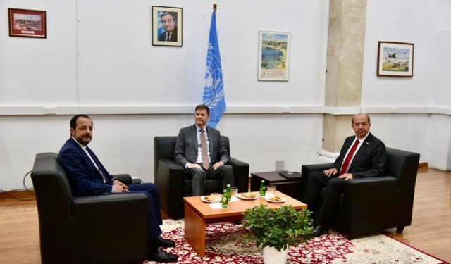 Ersin Tatar, ara bölgede Hristodulidis ile görüştü