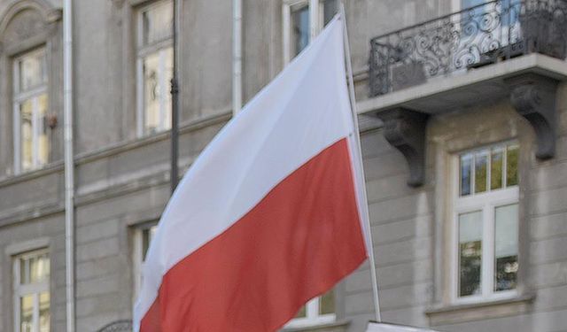 Fransa ve Polonya, işbirliği anlaşması imzaladı