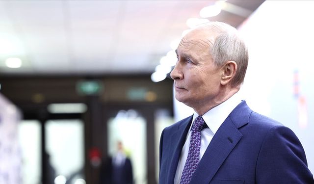 Putin, Ukrayna ile müzakerelerin yeniden başlatılmasını önerdi