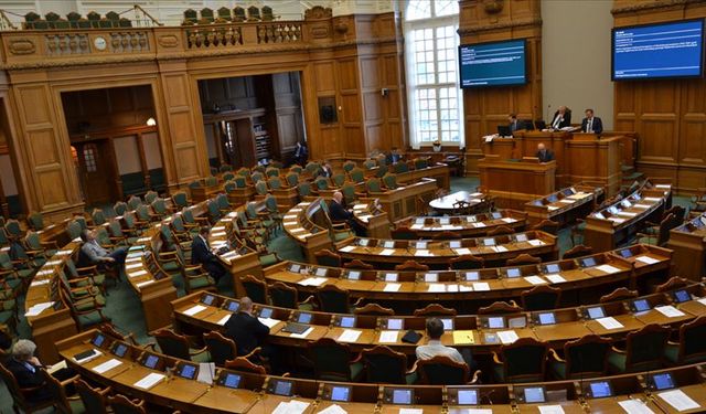 ABD'nin Danimarka'da askeri üs kurmasına olanak veren anlaşma onaylandı