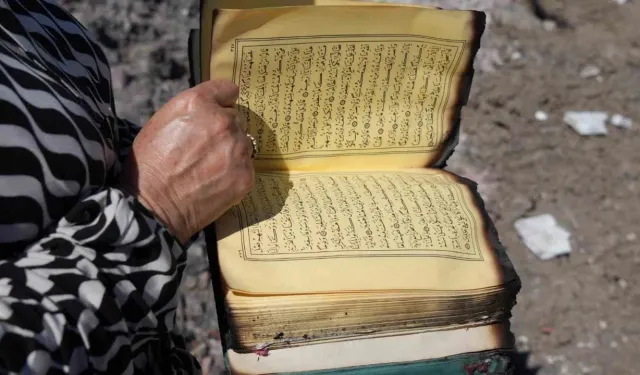 Ev yangında küle döndü, Kur'an-ı Kerim sağlam kaldı