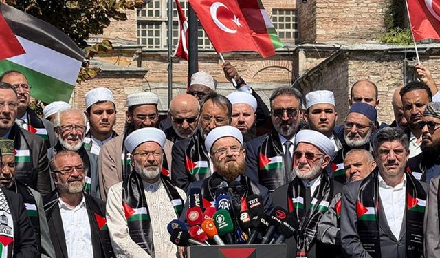 Gazze çalıştayı sonuç bildirgesi Ayasofya'da okundu