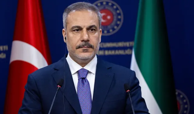 Fidan, Gazze'ye havadan yardım yapılmasıyla ilgili konuştu