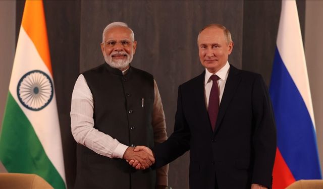 Modi, Putin'i ağırlamayı 'sabırsızlıkla' bekliyor