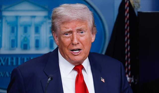 Trump, VOA'daki gazetecileri işten çıkarmak için harekete geçti