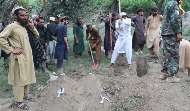 Afganistan depremi: Can kaybı 2 bin 205'e yükseldi