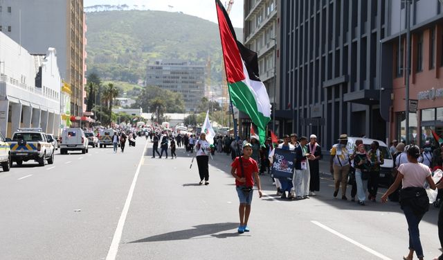 Güney Afrika'da İsrail'in Gazze'deki soykırımı protesto edildi