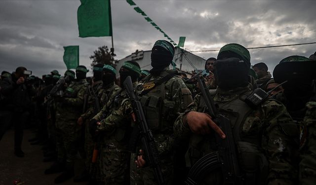 İsrail, seçilmiş fotoğraflarla acizliğini örtmeye çalışıyor