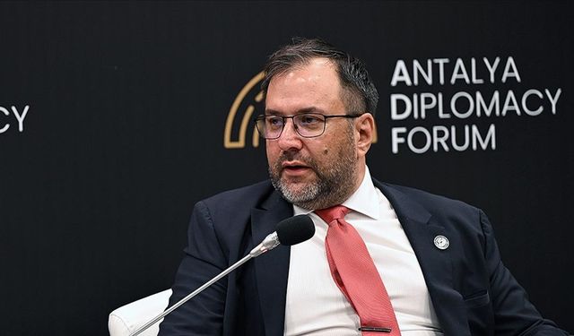 Yvan Gil, Gazze'deki soykırımın durdurulmasını istedi