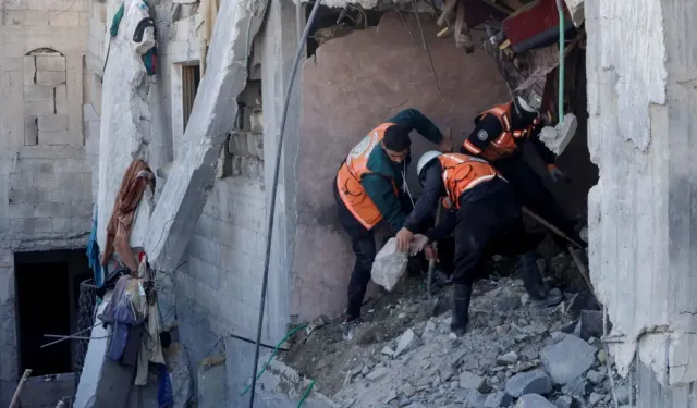 Gazze ayağa kalkıyor: 24 saatte 5 binden fazla devlet görevi tamamlandı
