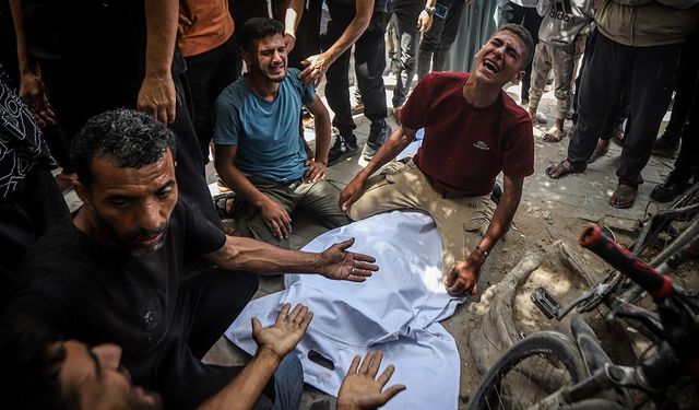 Gazze’de hayatını kaybedenlerin sayısı 67 bin 869’a yükseldi