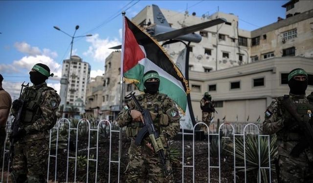 Hamas: İsrail’in Zeytun mahallesindeki katliamı planlı bir saldırıdır
