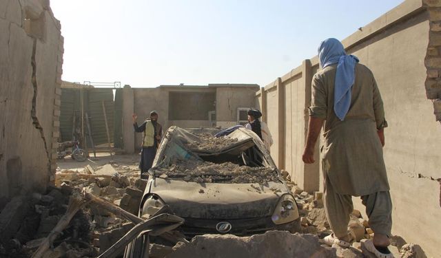 Pakistan'ın Afganistan'a hava saldırılarında 40 ölü, 170 yaralı bildirildi