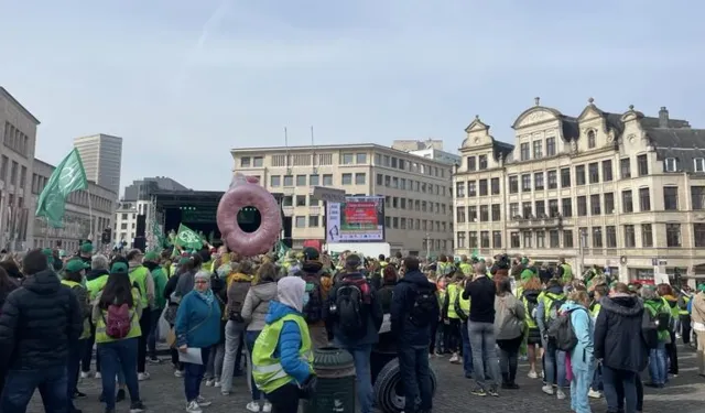Belçika'da üç günlük genel grev başladı