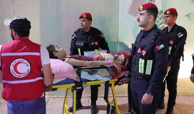 Ürdün'den Gazze'ye yardım eli: Hasta çocuklar tahliye edildi