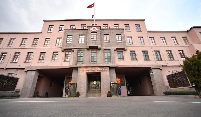 MSB: Düşen C-130 uçağıyla ilgili haberler doğru değil