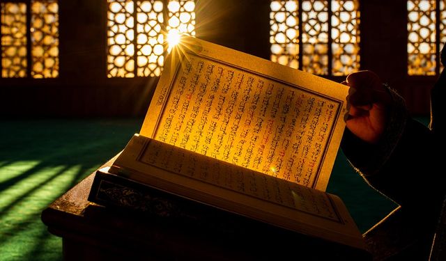 Almanya'da gençler 'İslam'a 'Katolik Kilisesi'nden daha çok güveniyor