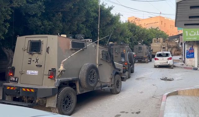 El Halil'de acıya bile tahammül yok: Taziye evine baskın