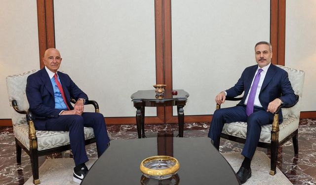 Kritik Suriye zirvesi: Fidan ve Barrack bir araya geldi