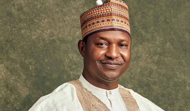 Nijerya Eski Adalet Bakanı'na yolsuzluk davası