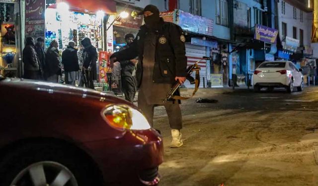 Kabil'in kalbinde kanlı saldırı: IŞİD Çin otelini vurdu