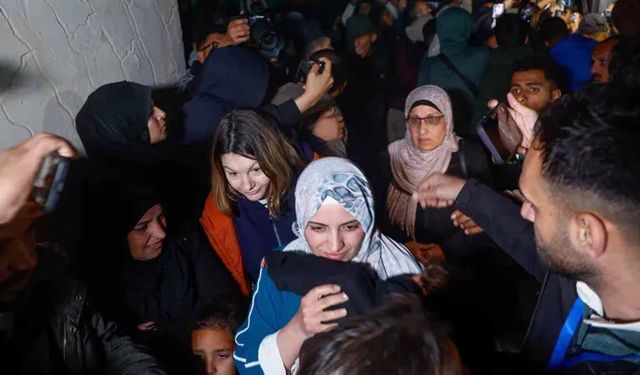 Refah'ta 20 saatlik çile: "Sakın Gazze'den çıkmayın"