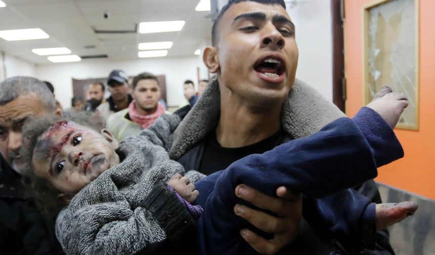 İsrail, Gazze'nin orta kesimlerini vurdu: En az 40 şehit!