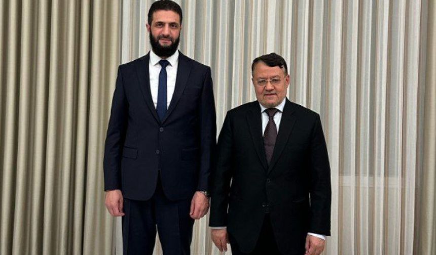 Ahmed Şara'nın ideolojik dönüşümü