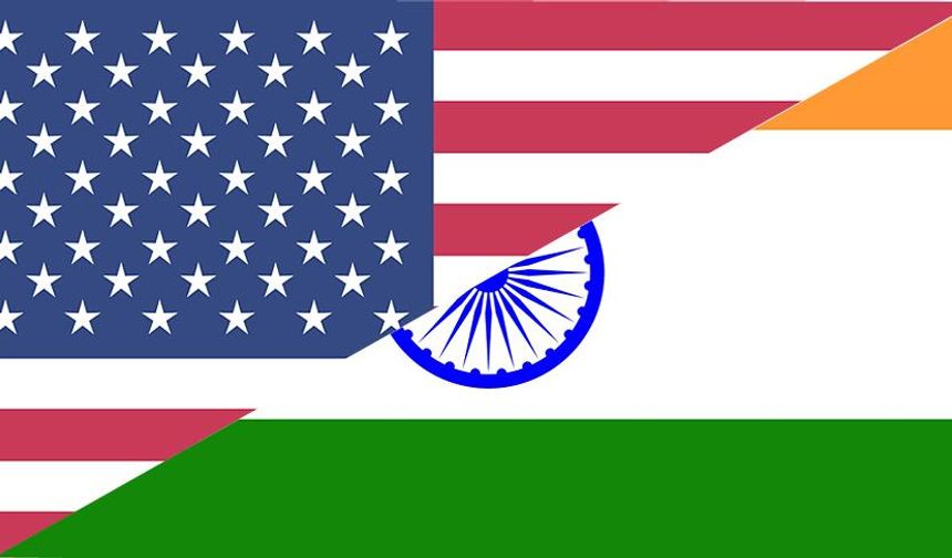 Trump'ın danışmanı, Hindistan'ın 'savaşı fonladığını' savundu