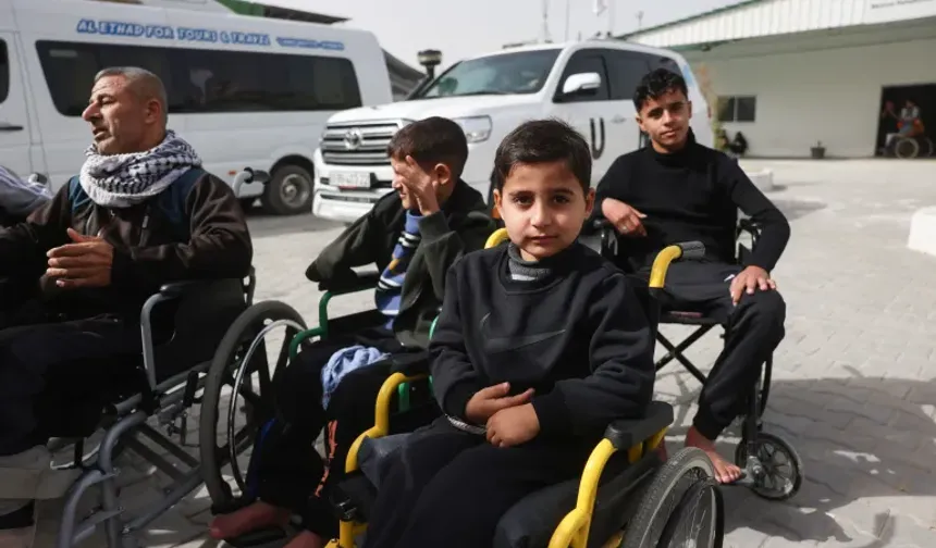 İsrail 5 yaşındaki kanser hastasının geçişine izin vermedi