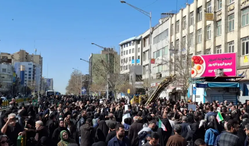 New York Times: Trump’ın İran hamlesi tehlikeli bir oyun